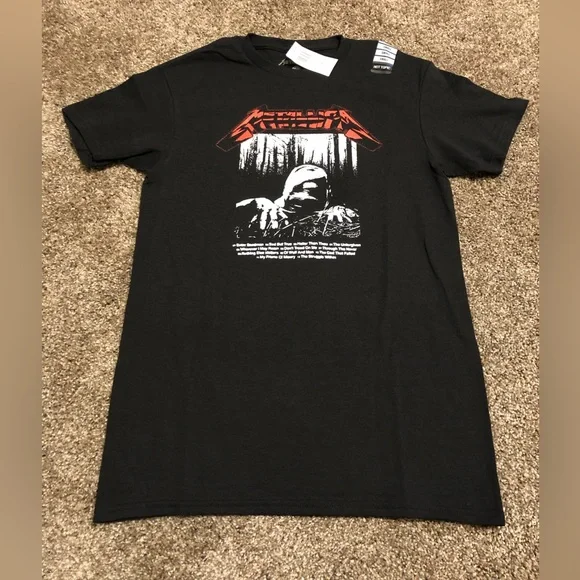 Metallica Black T-Shirt - Mens Small. NWT - Picture 1 of 4